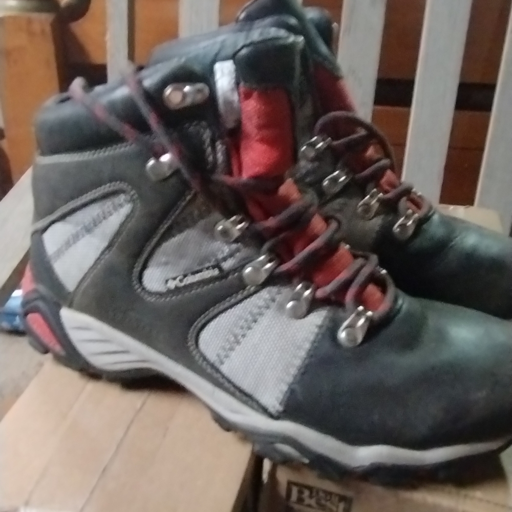 Columbia Black and Red Omni-Tech Boots